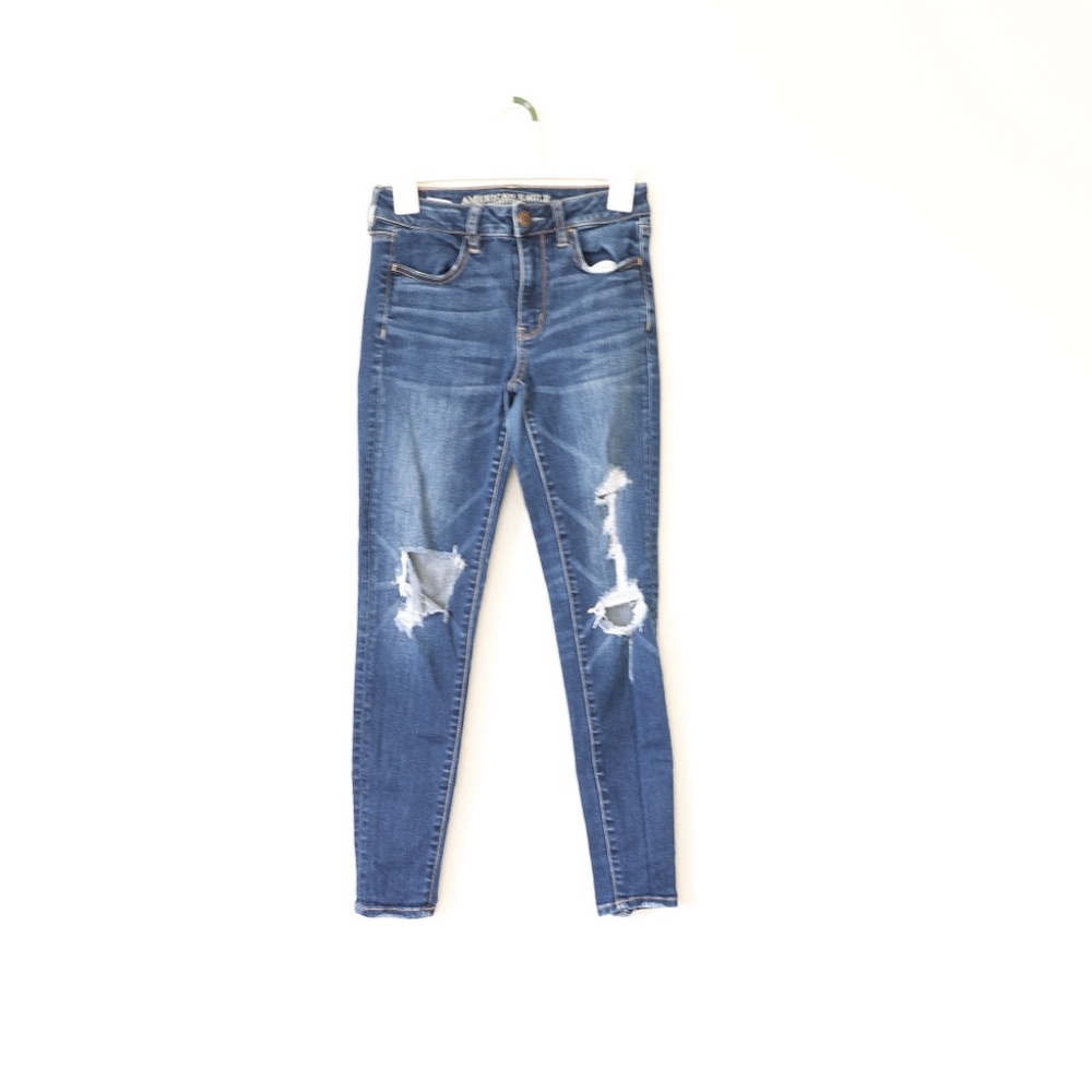 American Eagle Outfitters Women's Dark Blue Ripped Skinny Jeans super stretch